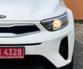 Белый Киа Stonic, объемом двигателя 1.6 л и пробегом 123 тыс. км за 14500 $, фото 3 на Automoto.ua