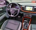 Белый Киа Stonic, объемом двигателя 1.6 л и пробегом 164 тыс. км за 15955 $, фото 18 на Automoto.ua