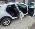 Білий Кіа Stonic, об'ємом двигуна 1.4 л та пробігом 31 тис. км за 17000 $, фото 3 на Automoto.ua