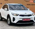 Белый Киа Stonic, объемом двигателя 1.6 л и пробегом 123 тыс. км за 14500 $, фото 2 на Automoto.ua