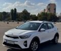 Белый Киа Stonic, объемом двигателя 1.37 л и пробегом 51 тыс. км за 14200 $, фото 1 на Automoto.ua