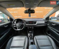 Белый Киа Stonic, объемом двигателя 1.6 л и пробегом 123 тыс. км за 14500 $, фото 11 на Automoto.ua