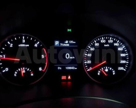 Білий Кіа Stonic, об'ємом двигуна 1.6 л та пробігом 103 тис. км за 9800 $, фото 9 на Automoto.ua