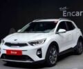 Белый Киа Stonic, объемом двигателя 1.6 л и пробегом 103 тыс. км за 9800 $, фото 1 на Automoto.ua