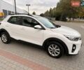 Білий Кіа Stonic, об'ємом двигуна 1.37 л та пробігом 87 тис. км за 16400 $, фото 7 на Automoto.ua