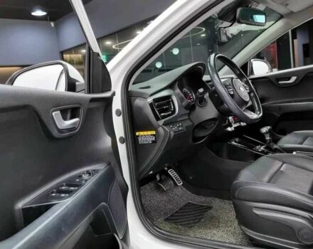 Киа Stonic 2019 в Киеве на Automoto.ua Белый Киа Stonic, объемом двигателя 1.6 л и пробегом 47 тыс. км за 12000 $, фото 4 на Automoto.ua