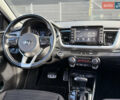 Білий Кіа Stonic, об'ємом двигуна 1.4 л та пробігом 68 тис. км за 15999 $, фото 33 на Automoto.ua