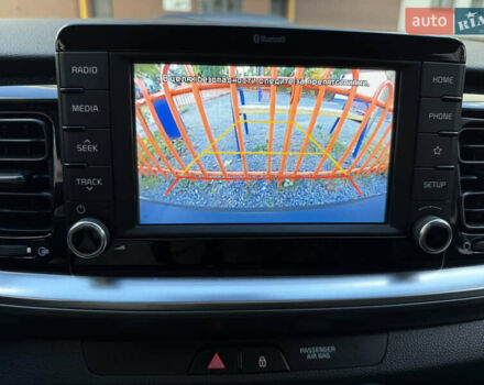 Білий Кіа Stonic, об'ємом двигуна 1.4 л та пробігом 68 тис. км за 15999 $, фото 17 на Automoto.ua