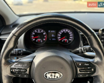 Білий Кіа Stonic, об'ємом двигуна 1.4 л та пробігом 68 тис. км за 15999 $, фото 22 на Automoto.ua
