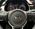Белый Киа Stonic, объемом двигателя 1.37 л и пробегом 53 тыс. км за 18400 $, фото 51 на Automoto.ua