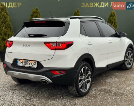 Белый Киа Stonic, объемом двигателя 1.4 л и пробегом 24 тыс. км за 17500 $, фото 13 на Automoto.ua