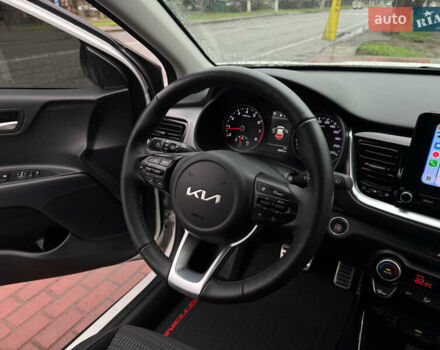 Белый Киа Stonic, объемом двигателя 1.4 л и пробегом 24 тыс. км за 17500 $, фото 40 на Automoto.ua