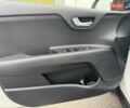 Белый Киа Stonic, объемом двигателя 1.37 л и пробегом 18 тыс. км за 19700 $, фото 74 на Automoto.ua