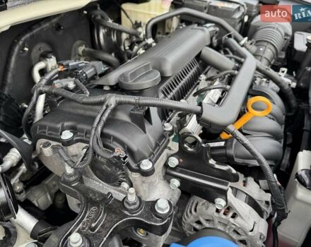 Белый Киа Stonic, объемом двигателя 1.37 л и пробегом 18 тыс. км за 19700 $, фото 18 на Automoto.ua