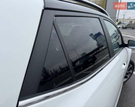 Белый Киа Stonic, объемом двигателя 1.37 л и пробегом 18 тыс. км за 19700 $, фото 33 на Automoto.ua