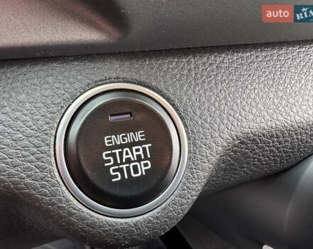 Белый Киа Stonic, объемом двигателя 1.37 л и пробегом 18 тыс. км за 19700 $, фото 42 на Automoto.ua