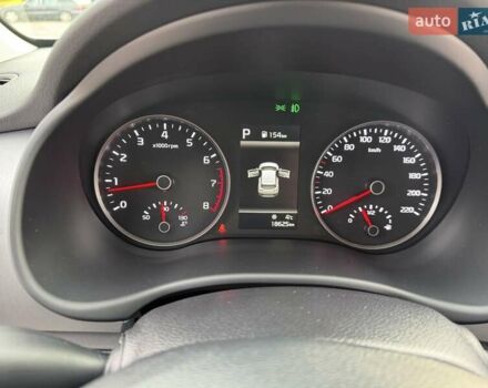 Белый Киа Stonic, объемом двигателя 1.37 л и пробегом 18 тыс. км за 19700 $, фото 46 на Automoto.ua