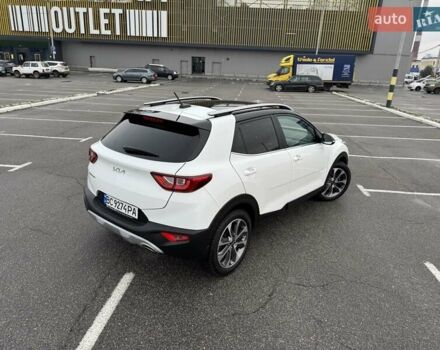 Белый Киа Stonic, объемом двигателя 1.37 л и пробегом 18 тыс. км за 19700 $, фото 39 на Automoto.ua