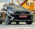 Черный Киа Stonic, объемом двигателя 1.6 л и пробегом 140 тыс. км за 15299 $, фото 3 на Automoto.ua