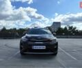 Коричневый Киа Stonic, объемом двигателя 1.37 л и пробегом 190 тыс. км за 14990 $, фото 1 на Automoto.ua