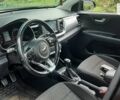 Коричневий Кіа Stonic, об'ємом двигуна 1.37 л та пробігом 100 тис. км за 14100 $, фото 6 на Automoto.ua