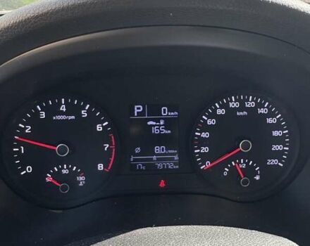 Коричневый Киа Stonic, объемом двигателя 1.37 л и пробегом 80 тыс. км за 16000 $, фото 16 на Automoto.ua