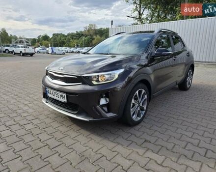 Коричневий Кіа Stonic, об'ємом двигуна 1.37 л та пробігом 10 тис. км за 19500 $, фото 1 на Automoto.ua