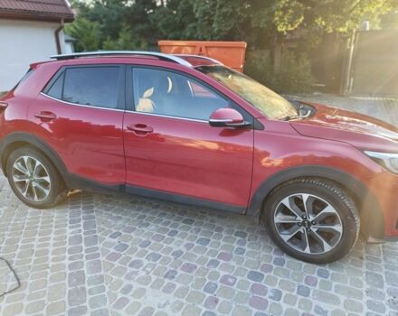 Красный Киа Stonic, объемом двигателя 1.4 л и пробегом 75 тыс. км за 357 $, фото 10 на Automoto.ua