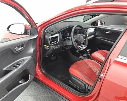 Киа Stonic 2019 в Киеве на Automoto.ua Красный Киа Stonic, объемом двигателя 1.6 л и пробегом 21 тыс. км за 12000 $, фото 4 на Automoto.ua