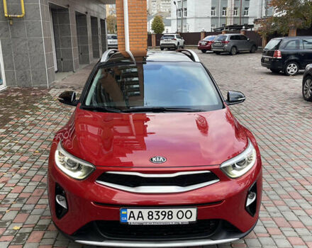 Киа Stonic 2019 в Киеве на Automoto.ua Красный Киа Stonic, объемом двигателя 1.4 л и пробегом 55 тыс. км за 18800 $, фото 13 на Automoto.ua