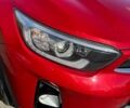 Красный Киа Stonic, объемом двигателя 1.37 л и пробегом 91 тыс. км за 17900 $, фото 1 на Automoto.ua