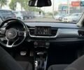 Красный Киа Stonic, объемом двигателя 1.37 л и пробегом 38 тыс. км за 19000 $, фото 19 на Automoto.ua