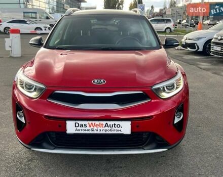 Кіа Stonic 2020 у Києві на Automoto.ua Червоний Кіа Stonic, об'ємом двигуна 1.37 л та пробігом 16 тис. км за 18500 $, фото 1 на Automoto.ua