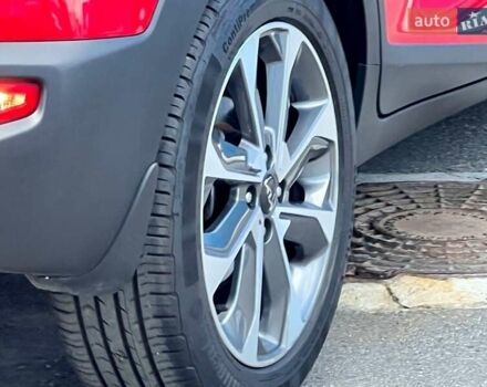 Красный Киа Stonic, объемом двигателя 1.37 л и пробегом 8 тыс. км за 23800 $, фото 23 на Automoto.ua