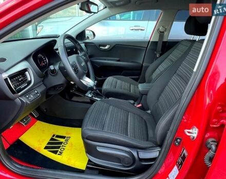 Красный Киа Stonic, объемом двигателя 1.37 л и пробегом 8 тыс. км за 23800 $, фото 25 на Automoto.ua