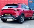 Красный Киа Stonic, объемом двигателя 1.37 л и пробегом 8 тыс. км за 23800 $, фото 3 на Automoto.ua