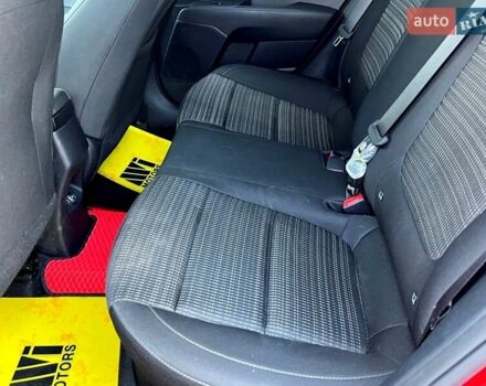 Красный Киа Stonic, объемом двигателя 1.37 л и пробегом 8 тыс. км за 23800 $, фото 32 на Automoto.ua