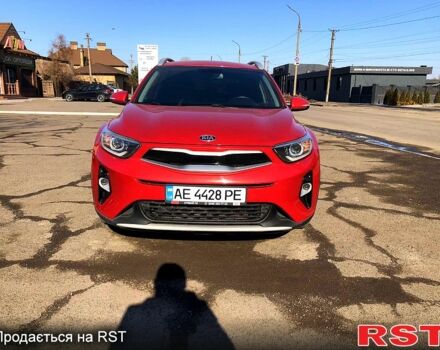 Червоний Кіа Stonic, об'ємом двигуна 1.4 л та пробігом 84 тис. км за 14500 $, фото 1 на Automoto.ua