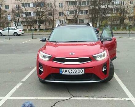 Червоний Кіа Stonic, об'ємом двигуна 1.37 л та пробігом 55 тис. км за 16000 $, фото 1 на Automoto.ua