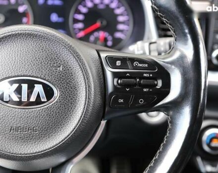 Кіа Stonic, об'ємом двигуна 1.4 л та пробігом 101 тис. км за 17300 $, фото 25 на Automoto.ua