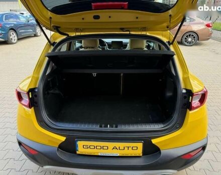 Кіа Stonic, об'ємом двигуна 1.4 л та пробігом 94 тис. км за 15999 $, фото 10 на Automoto.ua
