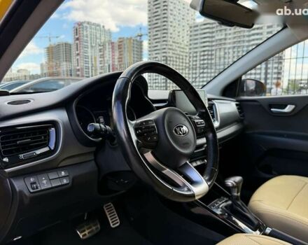 Кіа Stonic, об'ємом двигуна 1.4 л та пробігом 94 тис. км за 15999 $, фото 13 на Automoto.ua