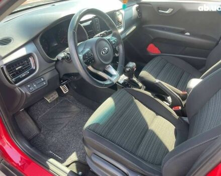 Киа Stonic, объемом двигателя 1.4 л и пробегом 18 тыс. км за 18699 $, фото 25 на Automoto.ua