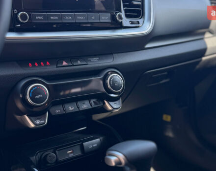 Киа Stonic, объемом двигателя 1 л и пробегом 0 тыс. км за 22014 $, фото 14 на Automoto.ua