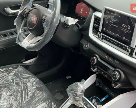 купить новое авто Киа Stonic 2024 года от официального дилера Автоцентр AUTO.RIA Киа фото