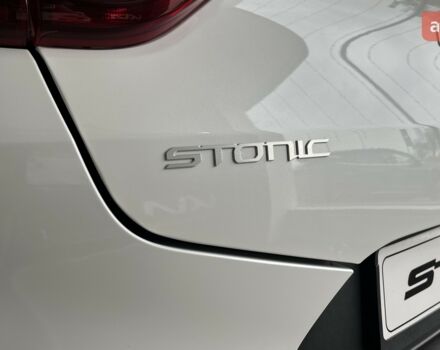купить новое авто Киа Stonic 2024 года от официального дилера Хмельниччина-Авто Киа фото