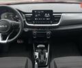 купити нове авто Кіа Stonic 2024 року від офіційного дилера УКРАВТО НА ХАРКІВСЬКОМУ Кіа фото