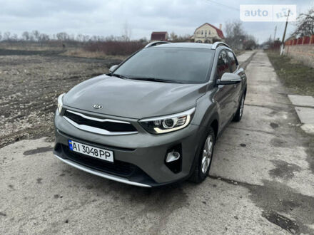 Киа Stonic, объемом двигателя 1.37 л и пробегом 65 тыс. км за 16200 $, фото 1 на Automoto.ua