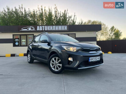Киа Stonic 2020 в Бердичеве на Automoto.ua Киа Stonic, объемом двигателя 1.4 л и пробегом 54 тыс. км за 16999 $, фото 1 на Automoto.ua
