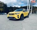 Желтый Киа Stonic, объемом двигателя 1.58 л и пробегом 99 тыс. км за 15900 $, фото 3 на Automoto.ua